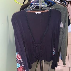 altard state front tie shirt